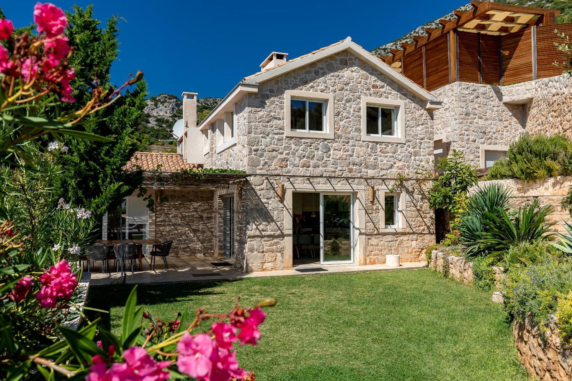 Stone Houses Dingac Villa Potomje Exterior photo